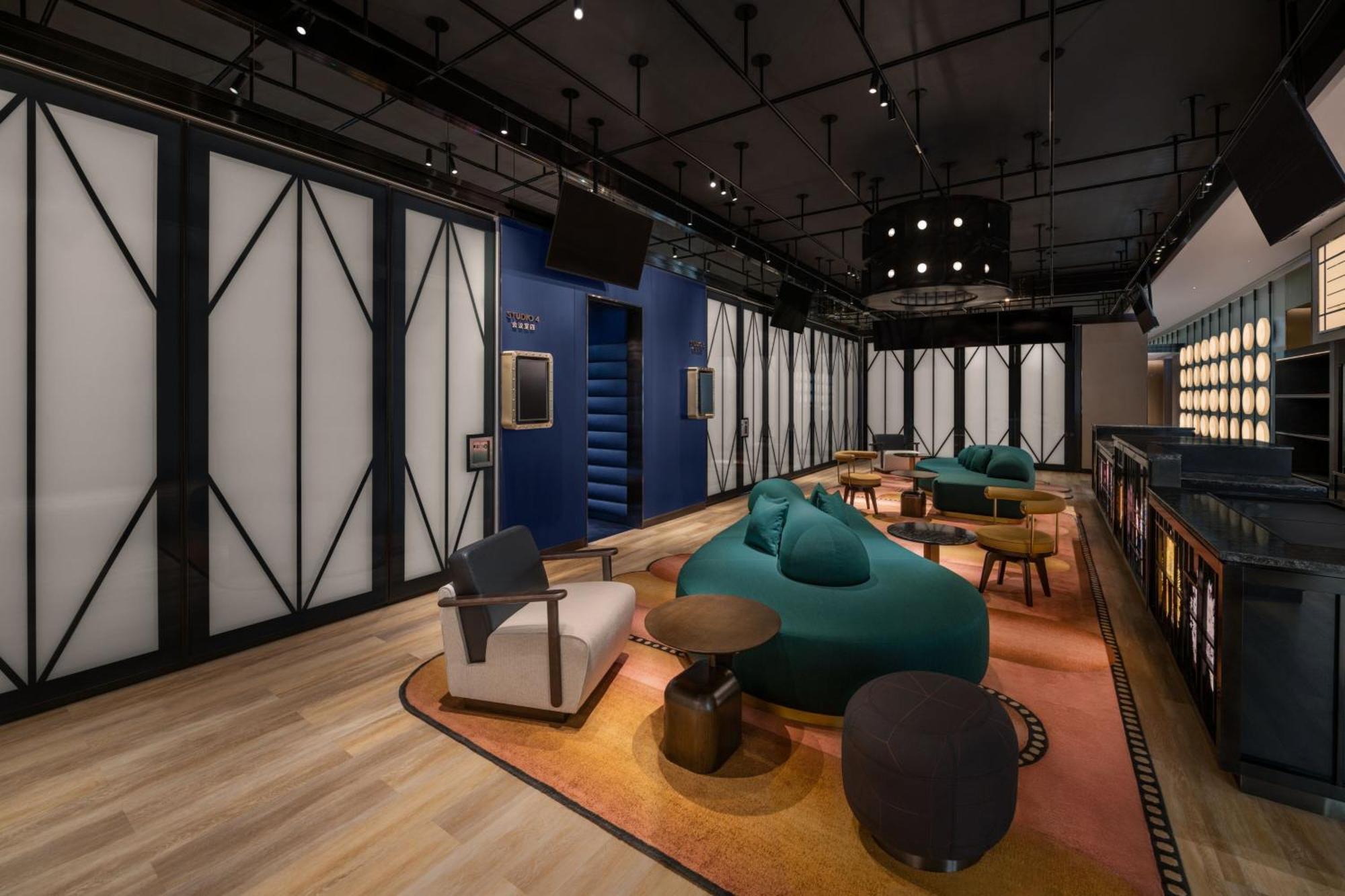 W Macau - Studio City Buitenkant foto The interior of the lounge