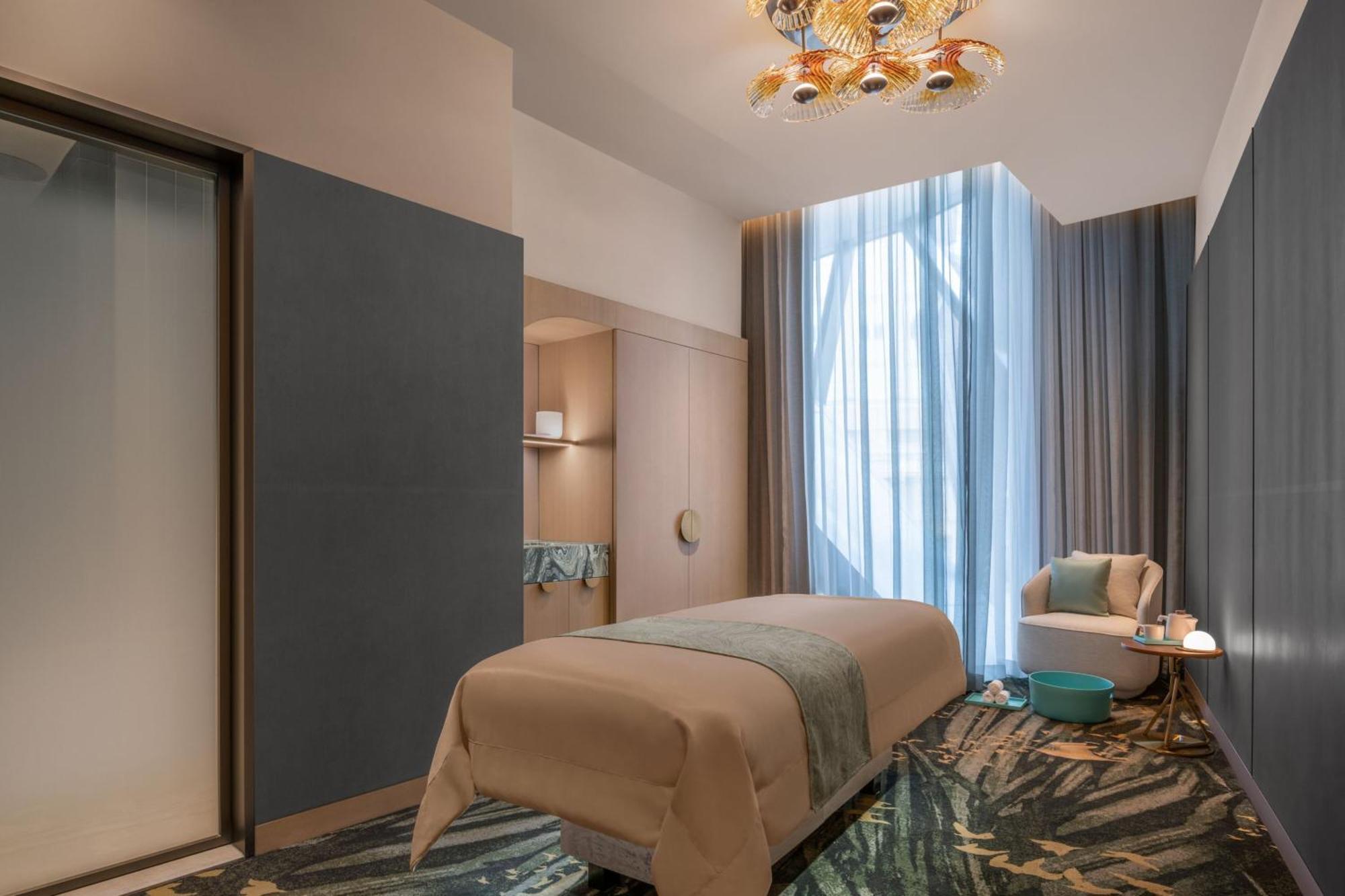 W Macau - Studio City Buitenkant foto Spa treatment room
